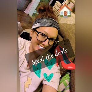 STEAL THE HOLIDAY DEALS!!!